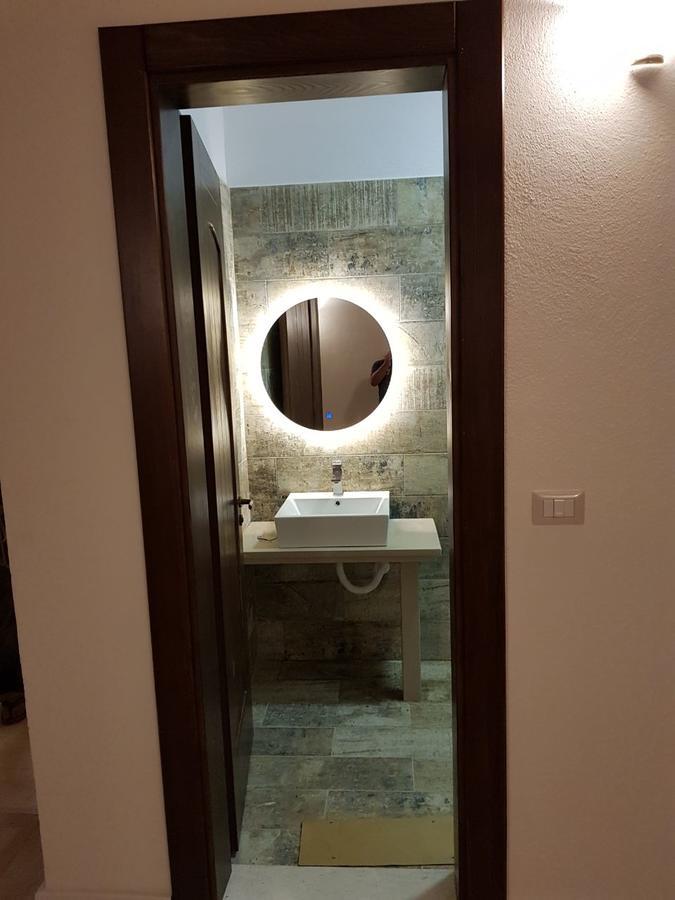 Hotel Sarajet E Pashait 2 4*